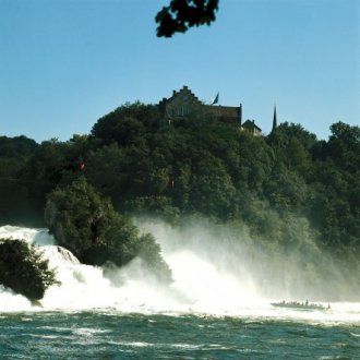 ... a impozantní Rýnské vodopády