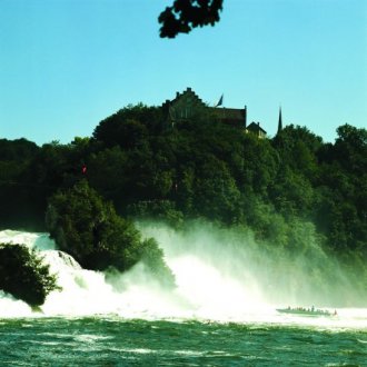 ... a impozantní Rýnské vodopády