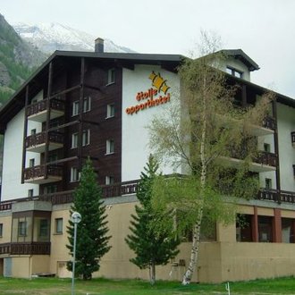 Apartmány a hotely (Saas-Grund, 1.560 m)