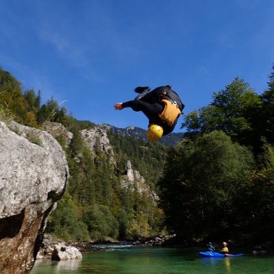 Hop a skok
přes potok 
https://www.smarttravel.cz/rafting-salza
