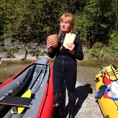 Nějaká ta svačinová drobnost
Zde na místě není skromnost 
https://www.smarttrav…